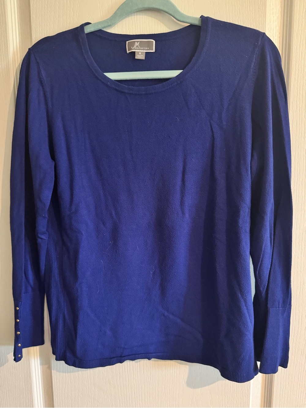 JM Collection Women’s Medium Sweater Blue Round Neck Lightweight Beaded Cuffs